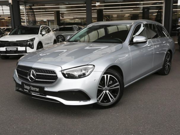 Mercedes-Benz E 200 d T Avantgarde MBUXNavi+ Kamera EasyP AHK