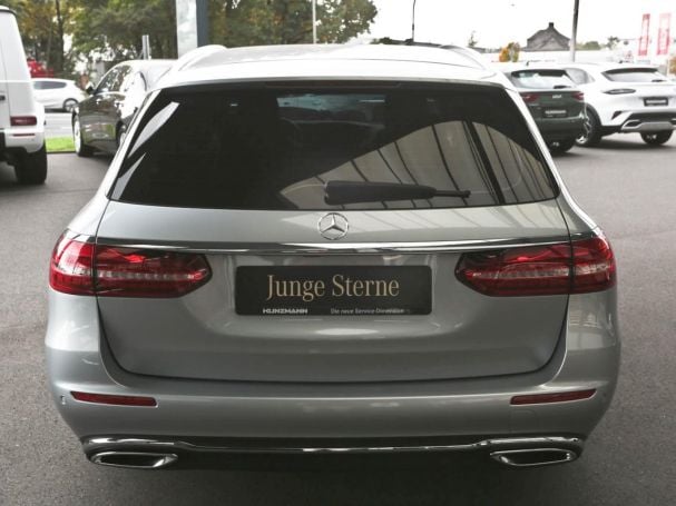 Mercedes-Benz E 200 d T Avantgarde MBUXNavi+ Kamera EasyP AHK