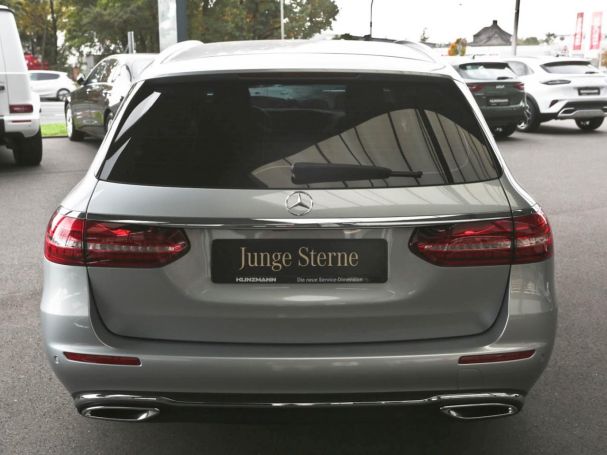 Mercedes-Benz E 200 d T Avantgarde MBUXNavi+ Kamera EasyP AHK