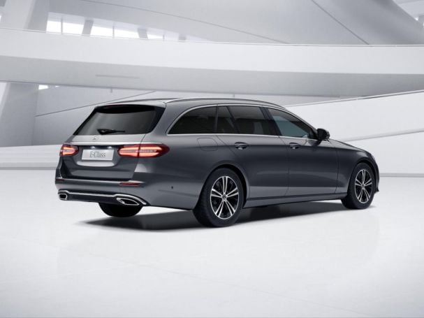 Mercedes-Benz E 200 T Avantgarde Navi Kamera Easy-Pack SpiegelP Mercedes-Benz E 200 T Avantgarde Navi Kamera Easy-Pack SpiegelP