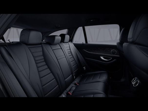 Mercedes-Benz E 200 T Avantgarde Navi Kamera Easy-Pack SpiegelP Mercedes-Benz E 200 T Avantgarde Navi Kamera Easy-Pack SpiegelP