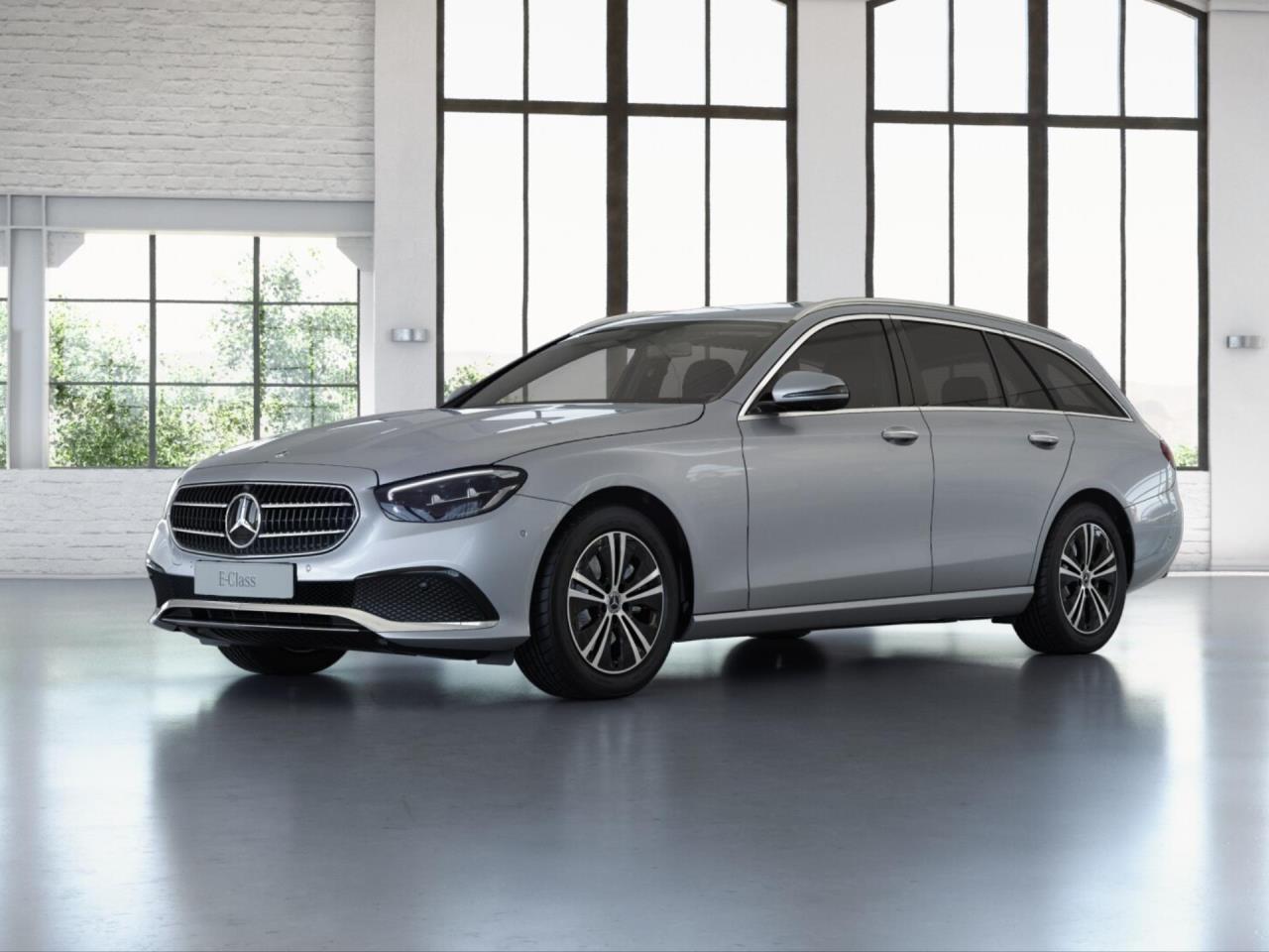 Mercedes-Benz E 220 d 4M T Avantgarde Distronic+ EasyPack 360°