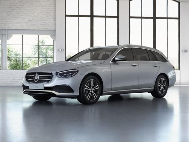 Mercedes-Benz E 220 d 4M T Avantgarde Distronic+ EasyPack 360°