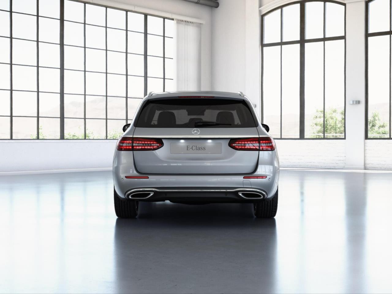 Mercedes-Benz E 220 d 4M T Avantgarde Distronic+ EasyPack 360°