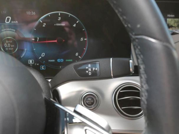 Mercedes-Benz E 220 d 4M T AVANTGARDE MBUX 360° Kamera EasyP Mercedes-Benz E 220 d 4M T AVANTGARDE MBUX 360° Kamera EasyP