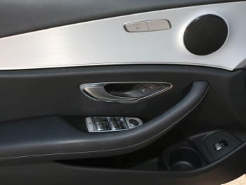Mercedes-Benz E 220 d 4M T AVANTGARDE MBUX 360° Kamera EasyP