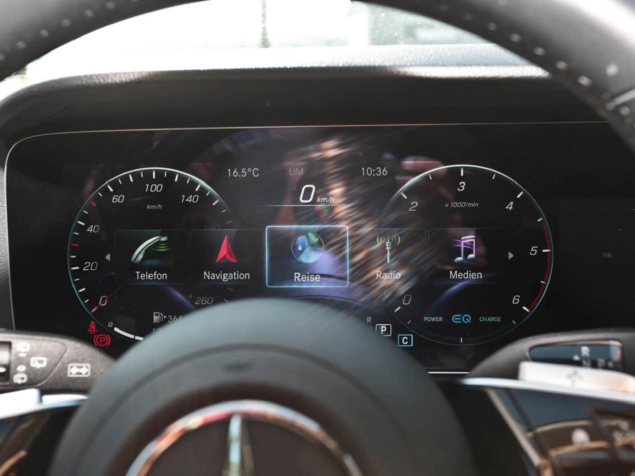 Mercedes-Benz E 220 d 4M T AVANTGARDE MBUX 360° Kamera EasyP Mercedes-Benz E 220 d 4M T AVANTGARDE MBUX 360° Kamera EasyP