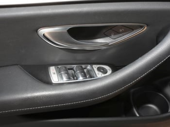 Mercedes-Benz E 220 d 4M T AVANTGARDE MBUX 360° Kamera EasyP Mercedes-Benz E 220 d 4M T AVANTGARDE MBUX 360° Kamera EasyP