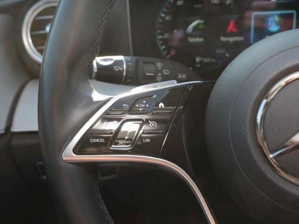 Mercedes-Benz E 220 d 4M T AVANTGARDE MBUX 360° Kamera EasyP Mercedes-Benz E 220 d 4M T AVANTGARDE MBUX 360° Kamera EasyP