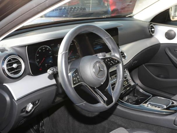 Mercedes-Benz E 220 d 4M T AVANTGARDE MBUX 360° Kamera EasyP