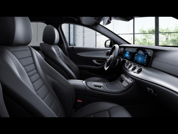 Mercedes-Benz E 220 d T AMG Night Distronic EasyPack AHK Kamera
