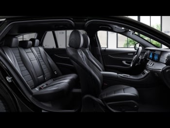 Mercedes-Benz E 220 d T AMG MBUX Navi Distronic+ AHK Kamera