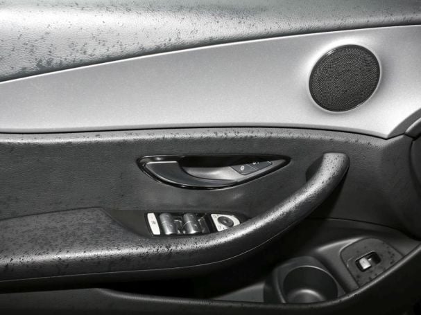 Mercedes-Benz E 220 d T Avantgarde MBUX Navi EasyPack DAB LED