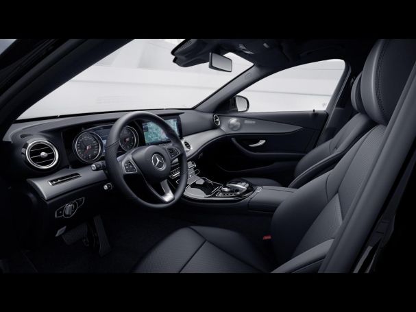 Mercedes-Benz E 220 d T Avantgarde Night AHK 360° EasyPack