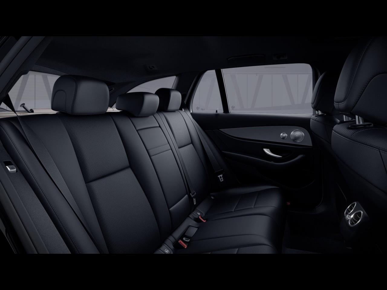 Mercedes-Benz E 220 d T Avantgarde Night AHK 360° EasyPack