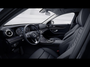 Mercedes-Benz E 220 d T Avantgarde Navi Totwinkel Panorama AHK