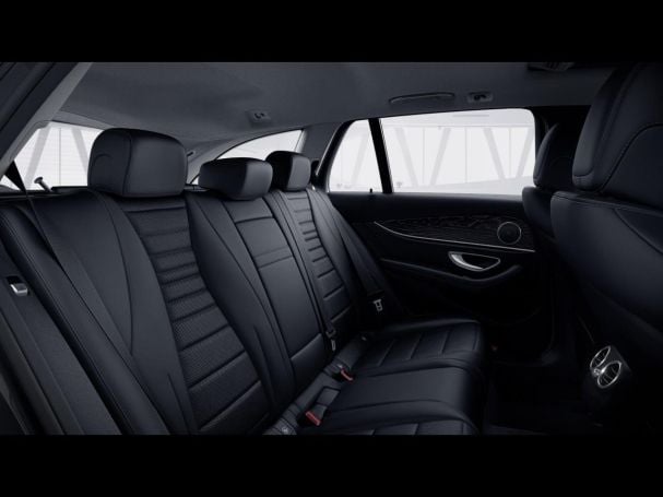 Mercedes-Benz E 220 d T Avantgarde Navi Totwinkel Panorama AHK Mercedes-Benz E 220 d T Avantgarde Navi Totwinkel Panorama AHK