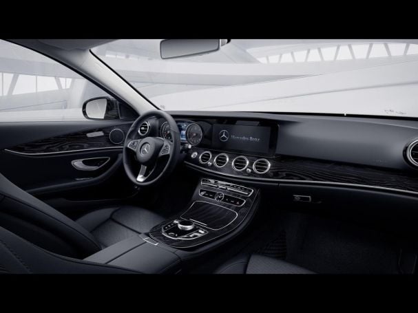 Mercedes-Benz E 220 d T Avantgarde Navi Totwinkel Panorama AHK Mercedes-Benz E 220 d T Avantgarde Navi Totwinkel Panorama AHK