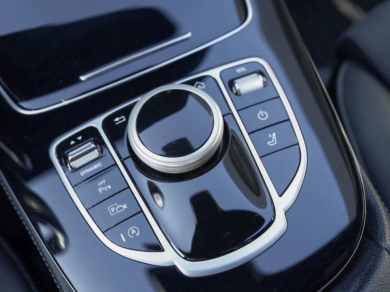 Mercedes-Benz E 250 T Avantgarde Night Panorama EasyPack ParkP