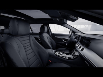 Mercedes-Benz E 250 T Avantgarde Night Panorama EasyPack ParkP