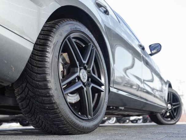 Mercedes-Benz E 250 T Avantgarde Night Panorama EasyPack ParkP