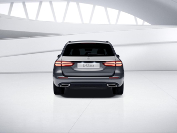 Mercedes-Benz E 250 T Avantgarde Night Panorama EasyPack ParkP