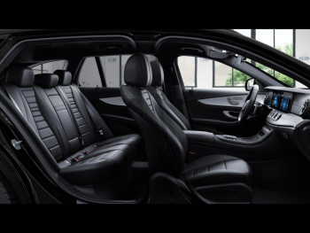 Mercedes-Benz E 300 d 4M T AMG Night Distronic+ AHK 360° HUD
