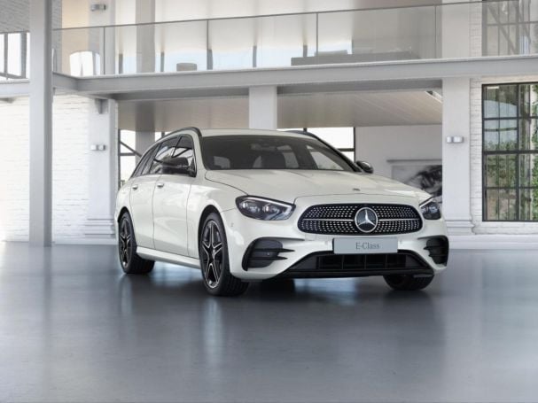 Mercedes-Benz E 300 de 4M T AMG Night 360° Distronic+ HUD AHK Mercedes-Benz E 300 de 4M T AMG Night 360° Distronic+ HUD AHK