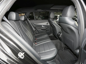 Mercedes-Benz E 300 de 4M T AMG/Avantgarde Schiebedach AHK
