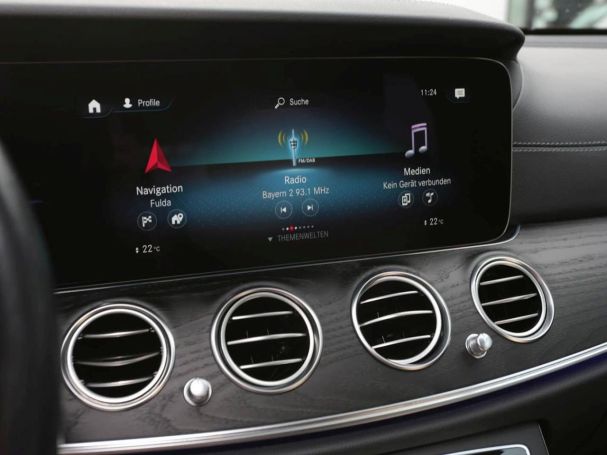 Mercedes-Benz E 300 de 4M T AMG/Avantgarde Schiebedach AHK