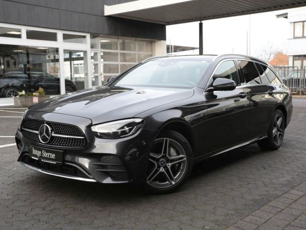 Mercedes-Benz E 300 de 4M T AMG/Avantgarde Schiebedach AHK
