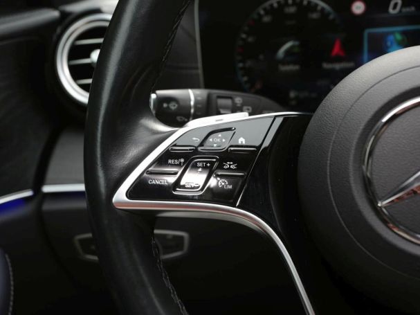 Mercedes-Benz E 300 de 4M T AMG/Avantgarde Schiebedach AHK