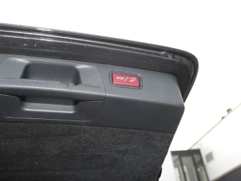 Mercedes-Benz E 300 de 4M T AMG/Avantgarde Schiebedach AHK