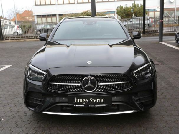Mercedes-Benz E 300 de 4M T AMG/Avantgarde Schiebedach AHK