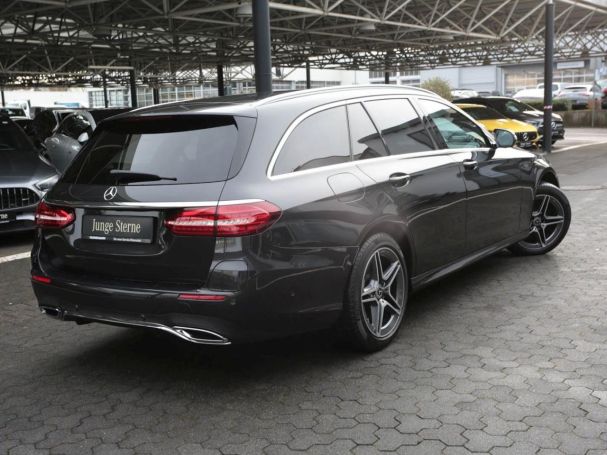 Mercedes-Benz E 300 de 4M T AMG/Avantgarde Schiebedach AHK