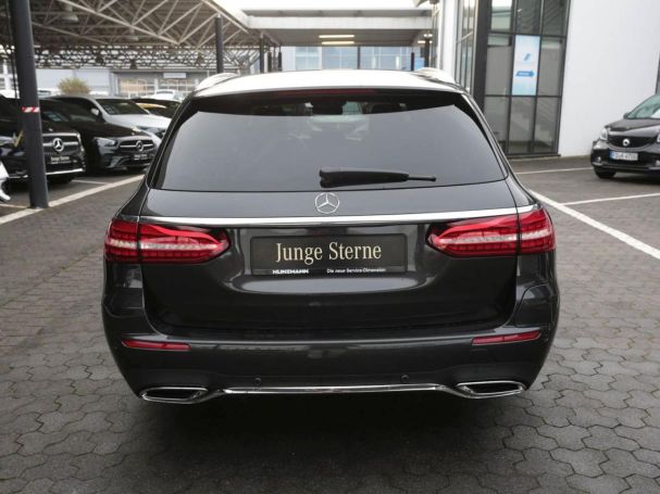 Mercedes-Benz E 300 de 4M T AMG/Avantgarde Schiebedach AHK