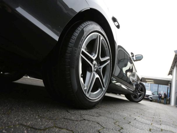 Mercedes-Benz E 300 de 4M T AMG/Avantgarde Schiebedach AHK