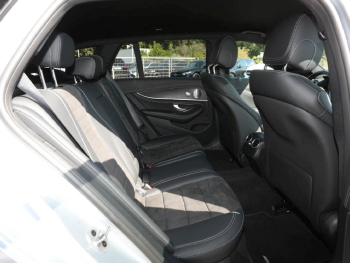 Mercedes-Benz E 300 de 4M T AMG Night Distronic+ Burmester HUD