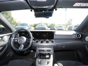 Mercedes-Benz E 300 de 4M T AMG Night Distronic+ Burmester HUD