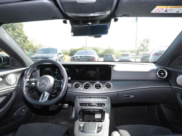 Mercedes-Benz E 300 de 4M T AMG Night Distronic+ Burmester HUD