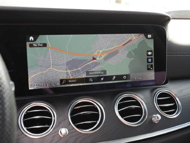 Mercedes-Benz E 300 de 4M T AMG Night Distronic+ Burmester HUD Mercedes-Benz E 300 de 4M T AMG Night Distronic+ Burmester HUD