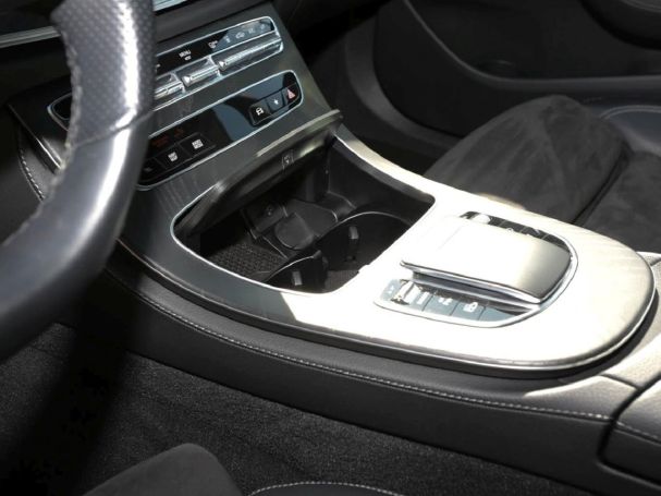 Mercedes-Benz E 300 de 4M T AMG Night Distronic+ Burmester HUD