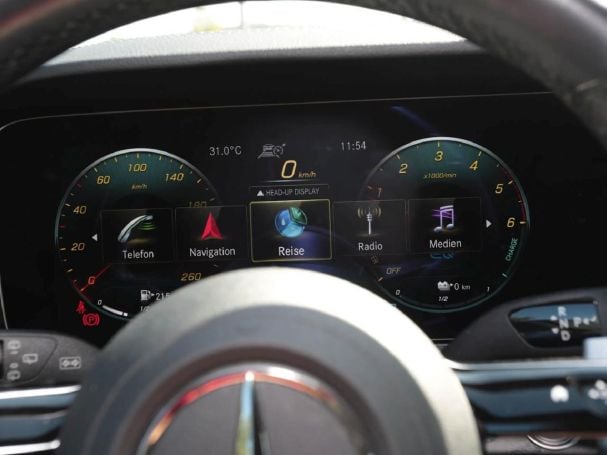 Mercedes-Benz E 300 de 4M T AMG Night Distronic+ Burmester HUD Mercedes-Benz E 300 de 4M T AMG Night Distronic+ Burmester HUD