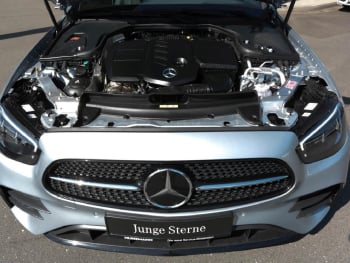 Mercedes-Benz E 300 de 4M T AMG Night Distronic+ Burmester HUD Mercedes-Benz E 300 de 4M T AMG Night Distronic+ Burmester HUD