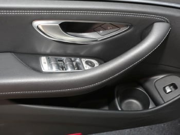 Mercedes-Benz E 300 de 4M T AMG Night Distronic+ Burmester HUD Mercedes-Benz E 300 de 4M T AMG Night Distronic+ Burmester HUD