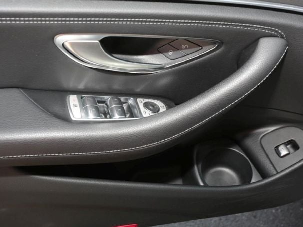Mercedes-Benz E 300 de 4M T AMG Night Distronic+ Burmester HUD Mercedes-Benz E 300 de 4M T AMG Night Distronic+ Burmester HUD