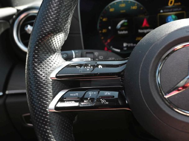 Mercedes-Benz E 300 de 4M T AMG Night Distronic+ Burmester HUD