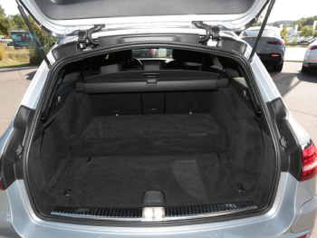 Mercedes-Benz E 300 de 4M T AMG Night Distronic+ Burmester HUD