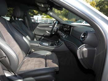 Mercedes-Benz E 300 de 4M T AMG Night Distronic+ Burmester HUD