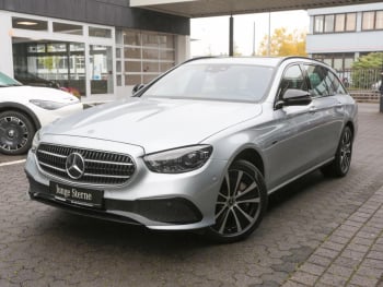 Mercedes-Benz E 300 de 4M T Avantgarde Night AHK Schiebedach